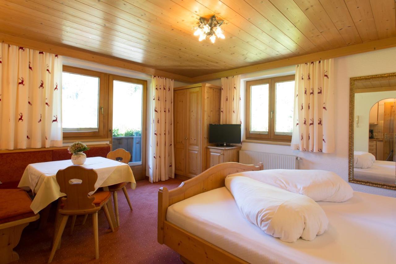 Landhaus Zauser Санкт-Антон-ам-Арльберг Екстер'єр фото